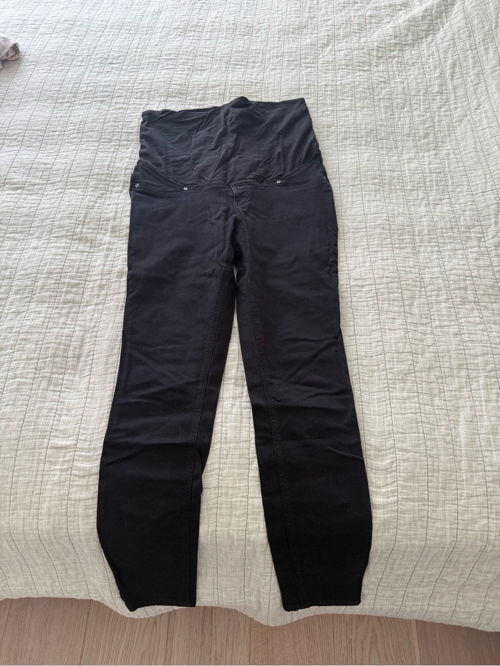 Black Maternity Jeans - Comfortable Stretch Fit